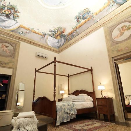 Antica Casa Zucchini B&B ボローニャ エクステリア 写真